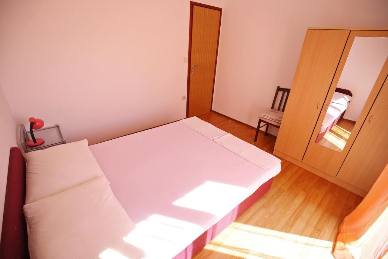 Apartmani Buca بيوغْغاد نا موغو المظهر الخارجي الصورة
