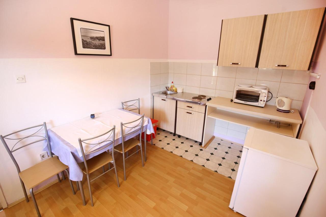 Apartmani Buca بيوغْغاد نا موغو المظهر الخارجي الصورة