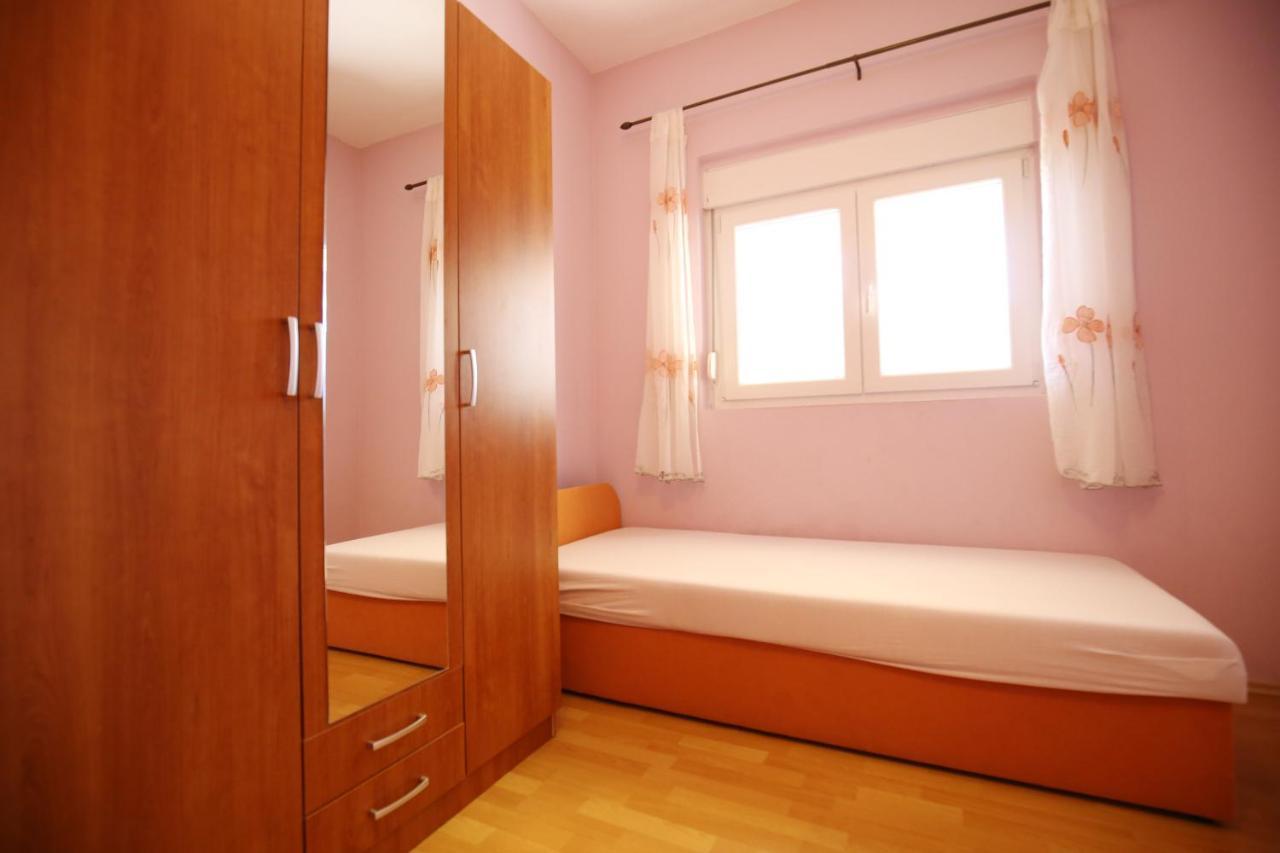 Apartmani Buca بيوغْغاد نا موغو المظهر الخارجي الصورة