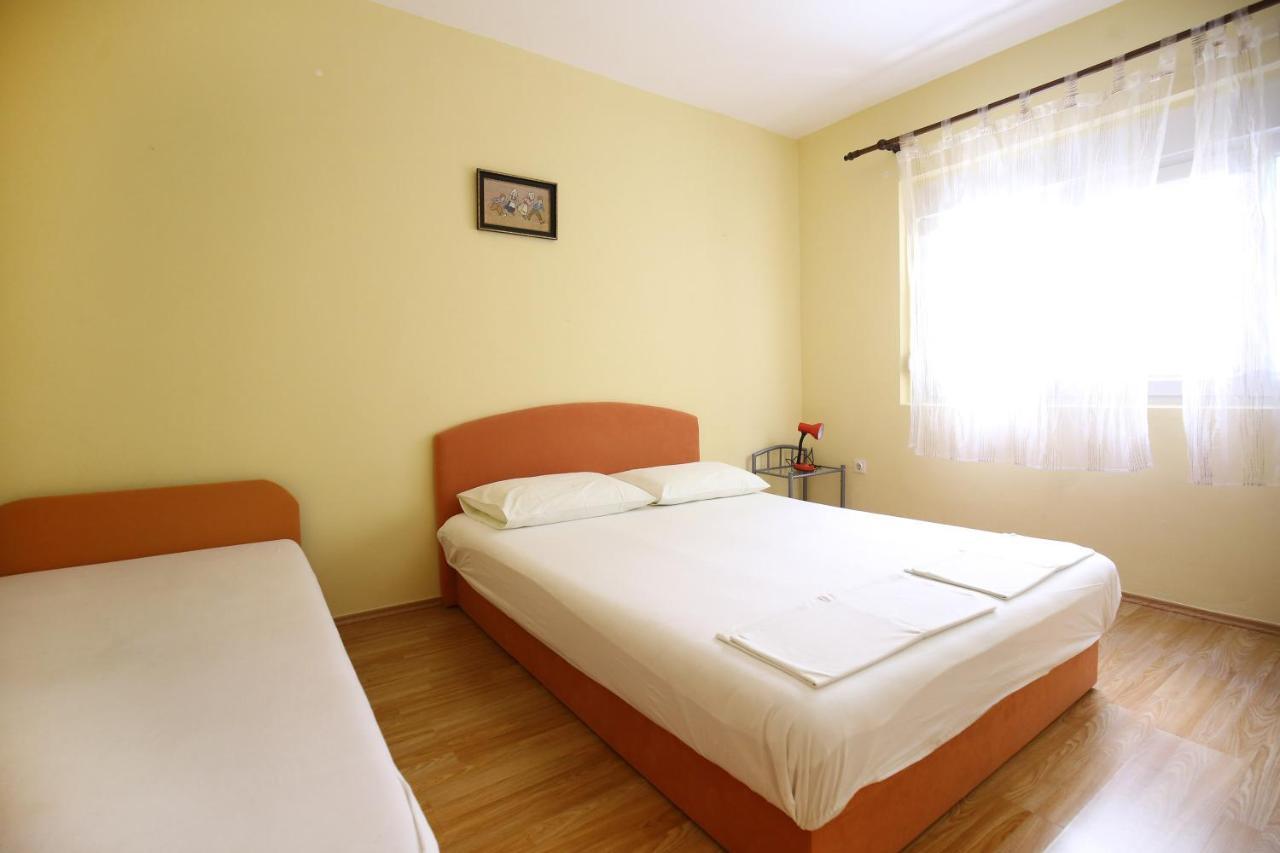 Apartmani Buca بيوغْغاد نا موغو المظهر الخارجي الصورة