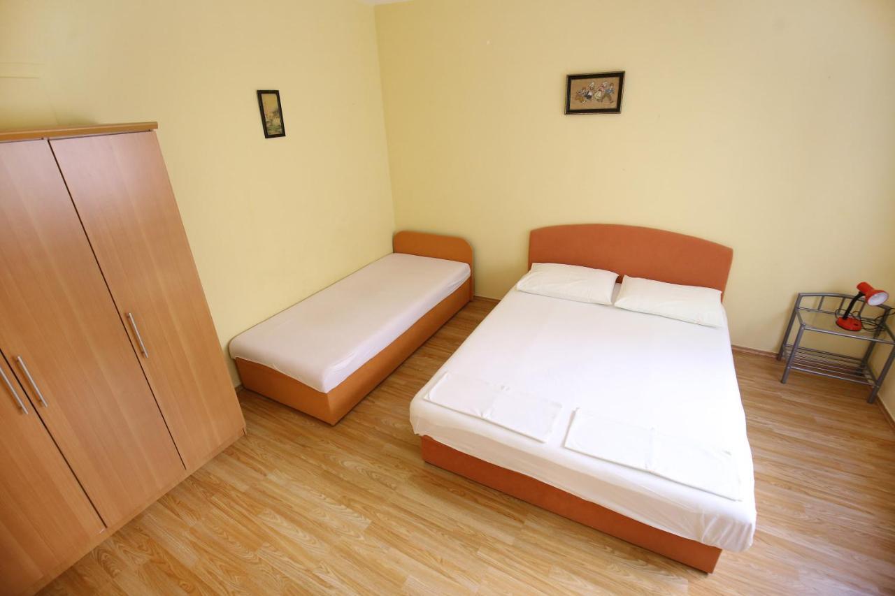 Apartmani Buca بيوغْغاد نا موغو المظهر الخارجي الصورة